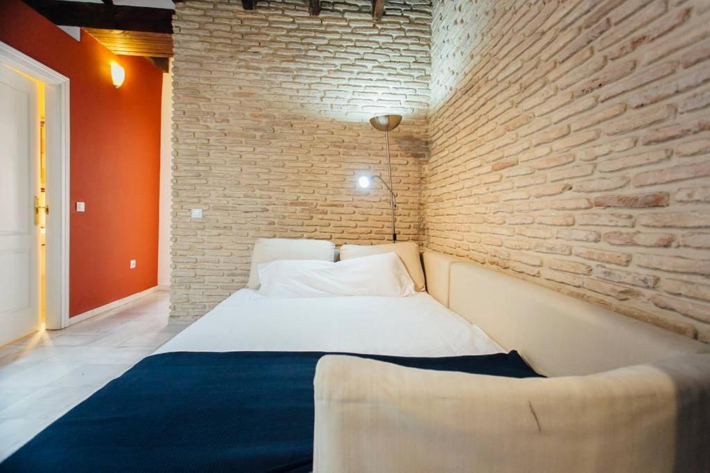 Precioso Apartamento En El Casco Antiguo De Triana Sevilla Bagian luar foto
