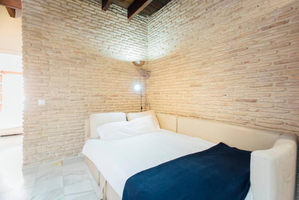 Precioso Apartamento En El Casco Antiguo De Triana Sevilla Bagian luar foto